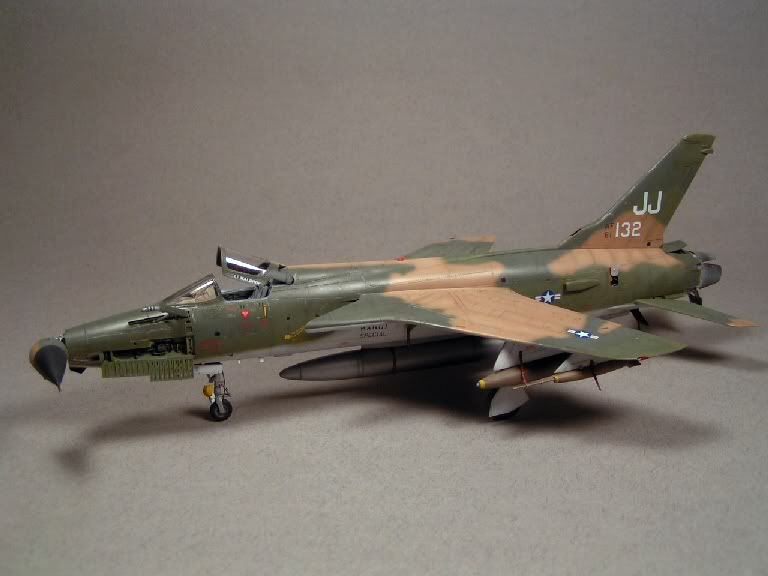 F-105Da.jpg