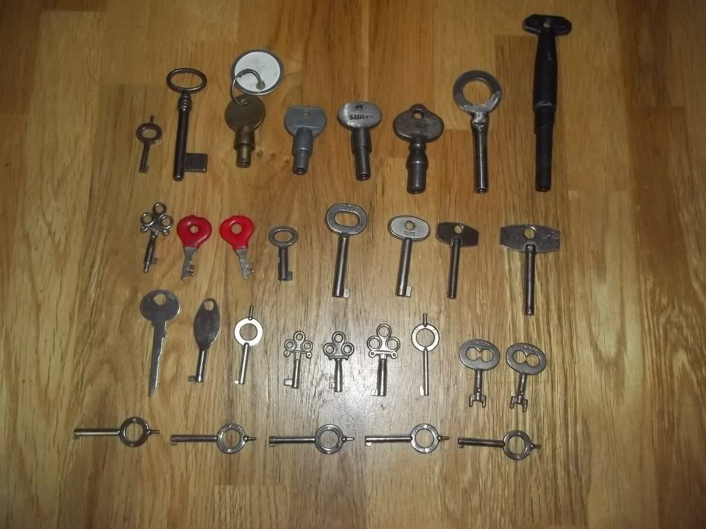 The Forum at handcuffs and keys for sale