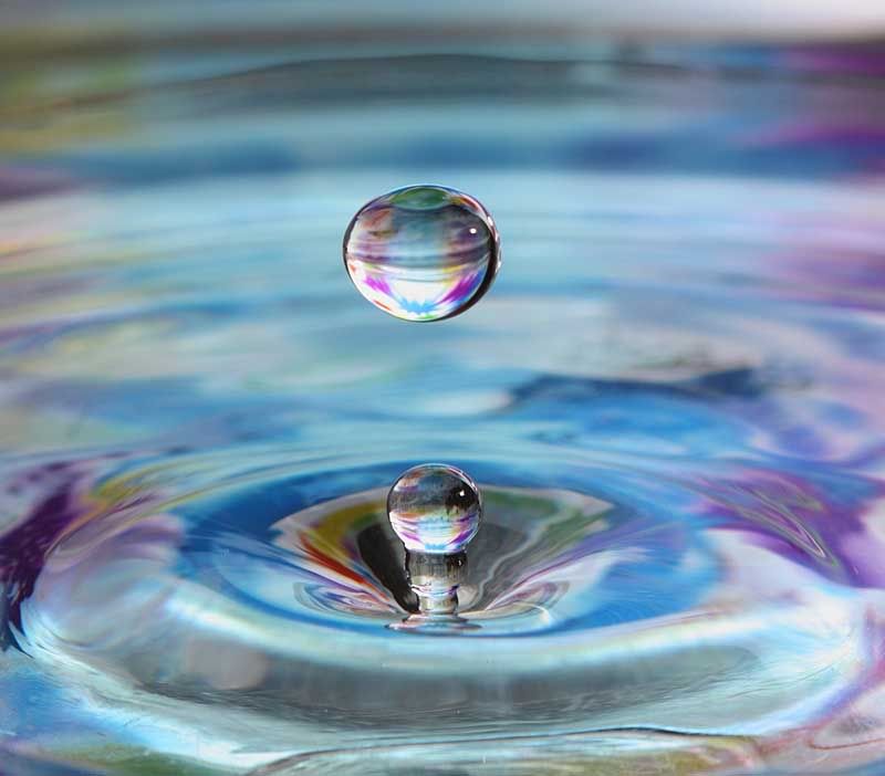 IMAGE: http://i174.photobucket.com/albums/w110/jnbradley3/Misc/drop05240-1.jpg