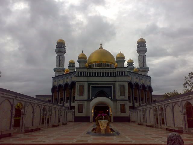 Photo Sharing and Video Hosting at Photobucket