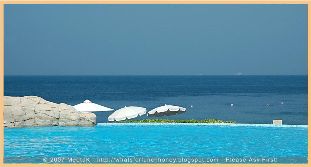Dubai Beach by MeetaK Dubai Beach by MeetaK