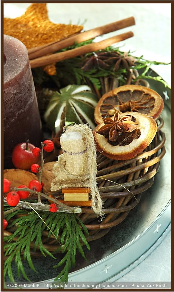 Christmas Wreath (01) by MeetaK Christmas Wreath (01) by MeetaK
