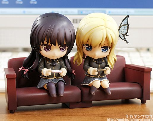 【新品介紹】【GSC】黏土系列 我的朋友很少 No.193 三日月夜空 No.199 柏崎星奈 PVC Figure - hyde - 囧HYDE囧の御宅部屋
