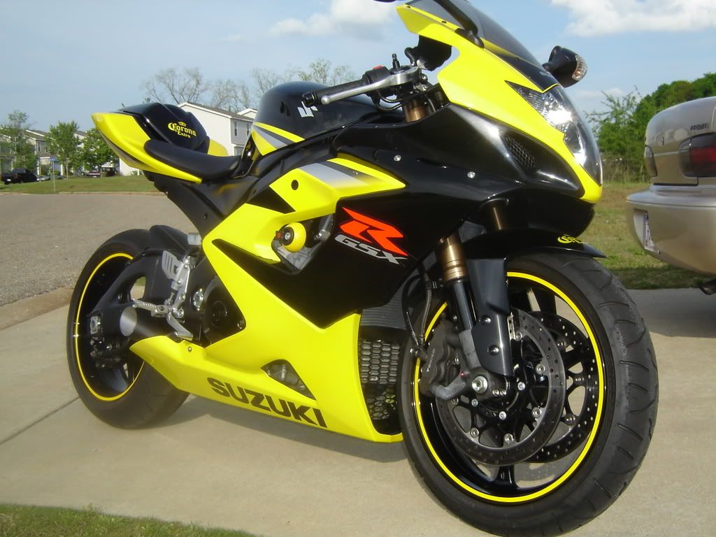 2005 gsxr deals 600 yellow