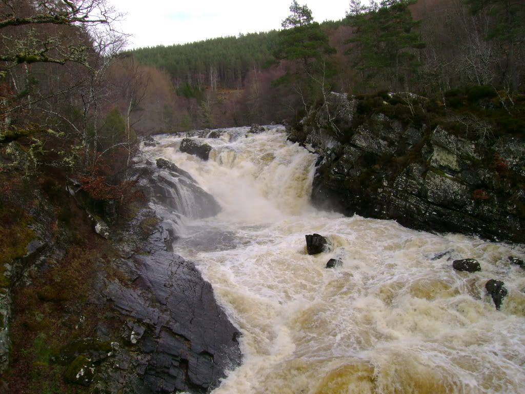 DSC00124.jpg waterfall 1 image by invernesssimon91