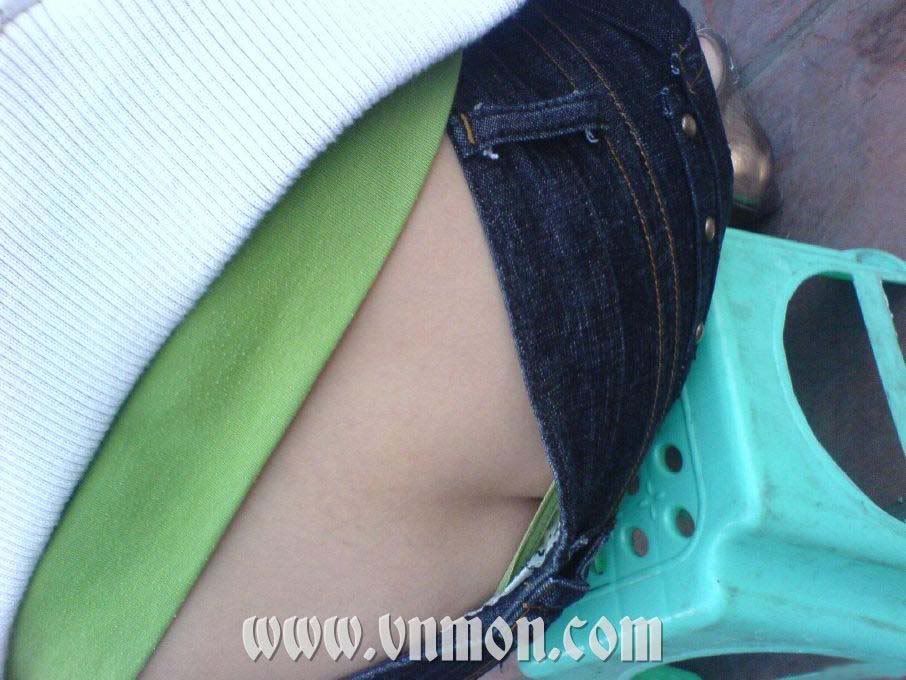  9X thích quần hở tận bẹn và áo tụt tận ngực   - -9x-Thich-Quan-Ho-Tan-Ben-Va-Ao-Tut-Tan-Nguc- - Anhdep.4be.vn