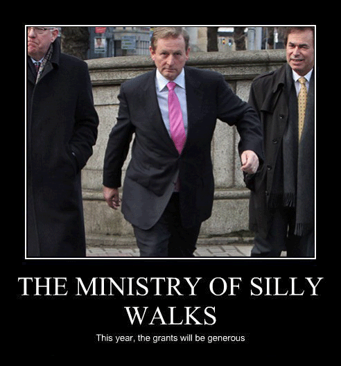 Ministry-of-silly-walks-end.gif