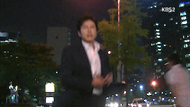  photo tumblr_nua6etMkFl1sek0ako4_r1_400_zpsg5zz0rlq.gif