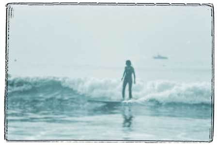 サーフィン photo by BUNTARO KATO