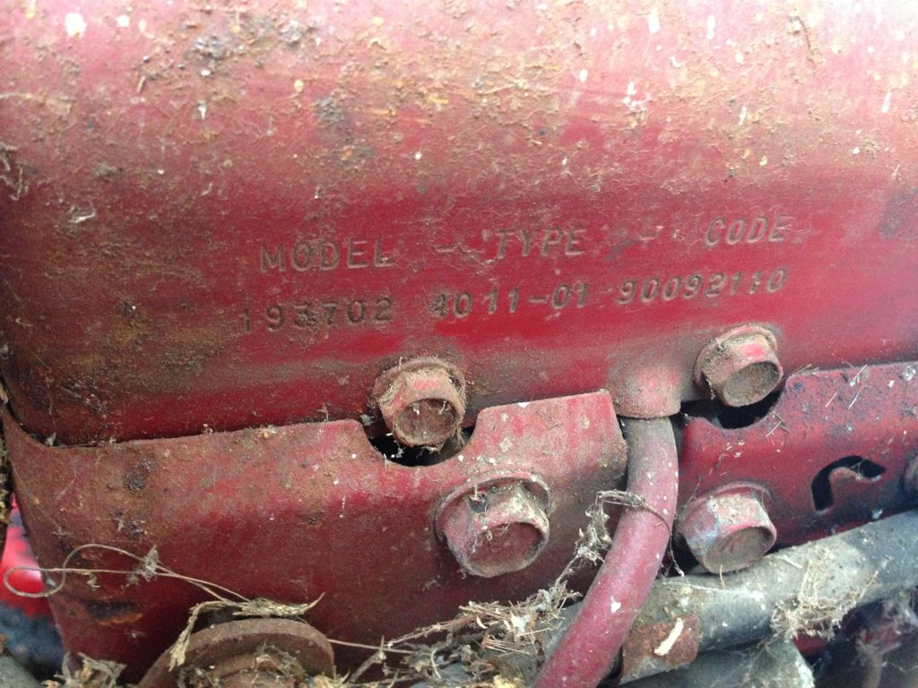 [Linked Image from i174.photobucket.com]