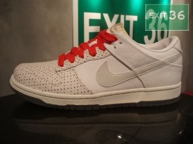 100_P1010016-2.jpg picture by exit36