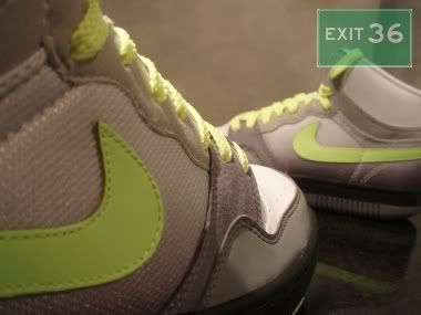 100_P1010017-1.jpg picture by exit36