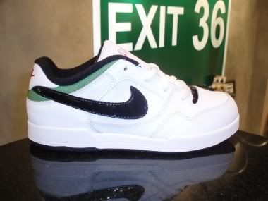 100_P1010050.jpg picture by exit36