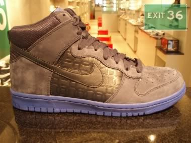 100_P1010096.jpg picture by exit36