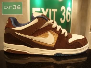 100_P1010172.jpg picture by exit36