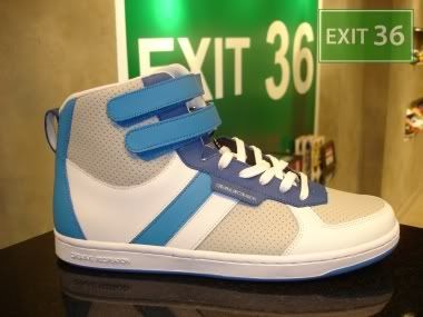 101_DSC00004.jpg picture by exit36