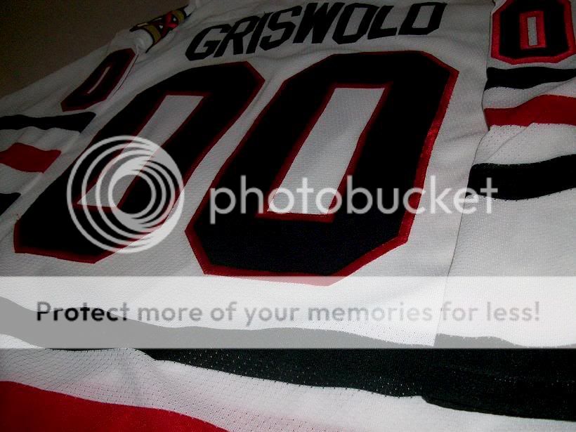 CLARK GRISWOLD CHRISTMAS VACATION CHI BLACKHAWKS JERSEY MEDIUM  